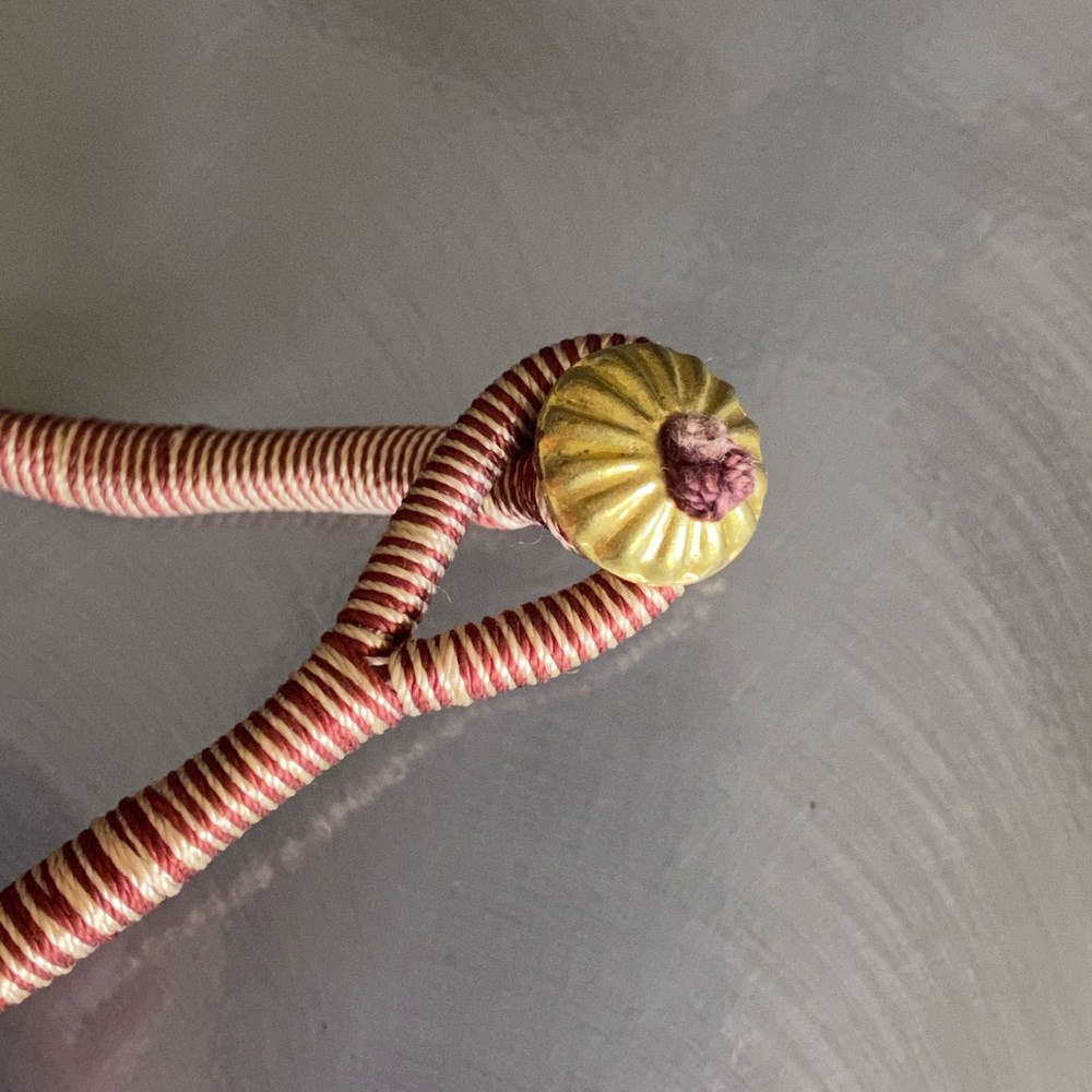 Beaded brass twist necklace - Picture 6 of 6